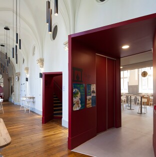 RENOVATION D'UN LYCEE phase 2 Rénovation du lycée Sacré coeur (phase 3 et 4), aménagement du foyer des élèves, la salle des professeurs et leur espace...