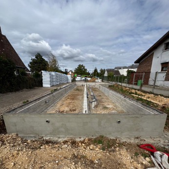 E2AD9251-AC1D-4BC8-89F7-65B8E5FECD2C_1_105_c chantier