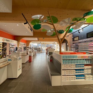CREATION D'UNE PHARMACIE Fusion de 2 Pharmacies de ville