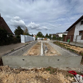 E2AD9251-AC1D-4BC8-89F7-65B8E5FECD2C_1_105_c null